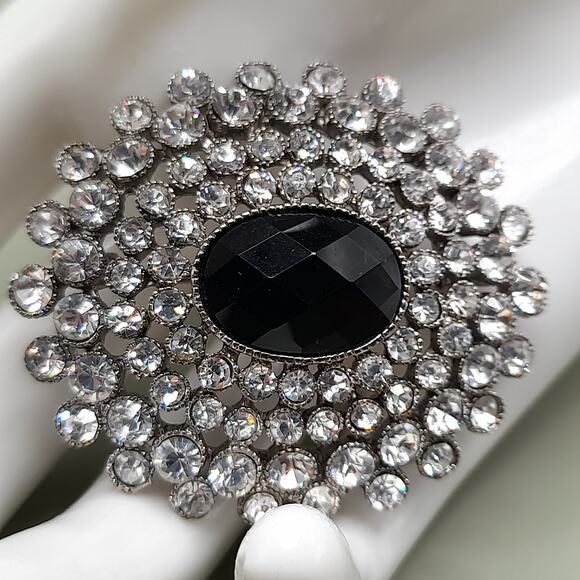 Vintage Monet Clear Black Rhinestone Oval Brooch, 1980s, 1 5/8 Inch - Picture 3 of 13